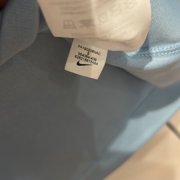 Nike Dri-Fit Golf Polo - Picture 4 of 4